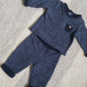 Carters new born two piece